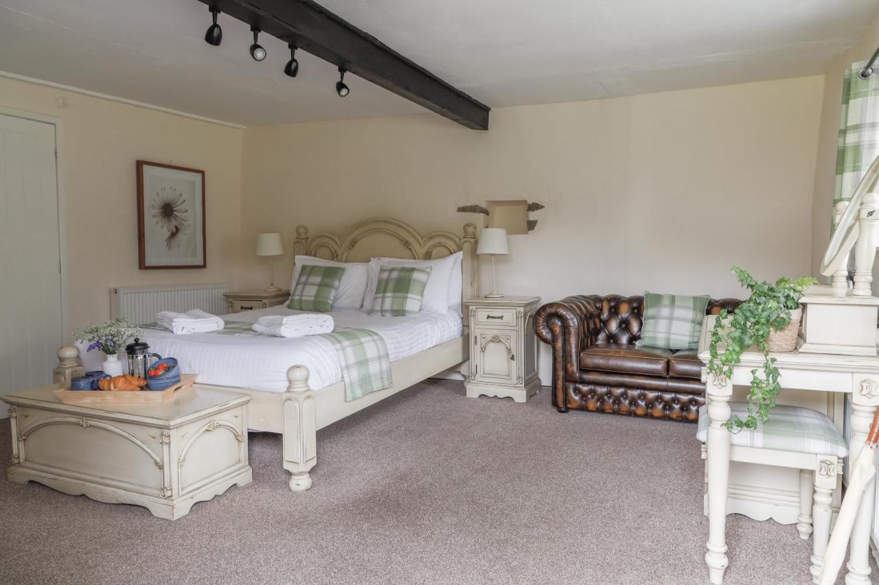 Bridestowe Bearslake Inn מראה חיצוני תמונה