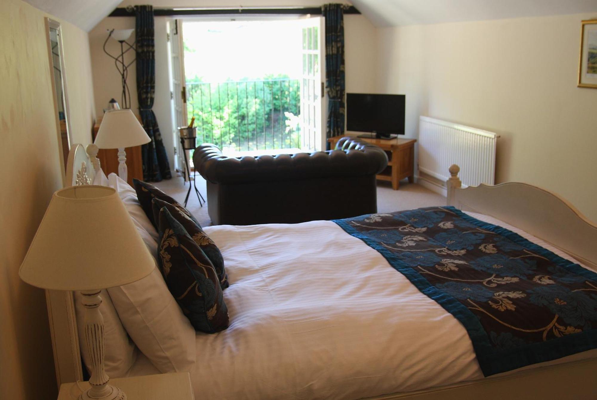 Bridestowe Bearslake Inn חדר תמונה